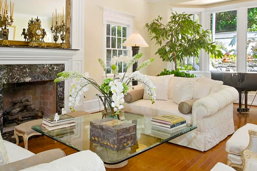 Drug Detox Beverly Hills, CA 3 Luxury living room