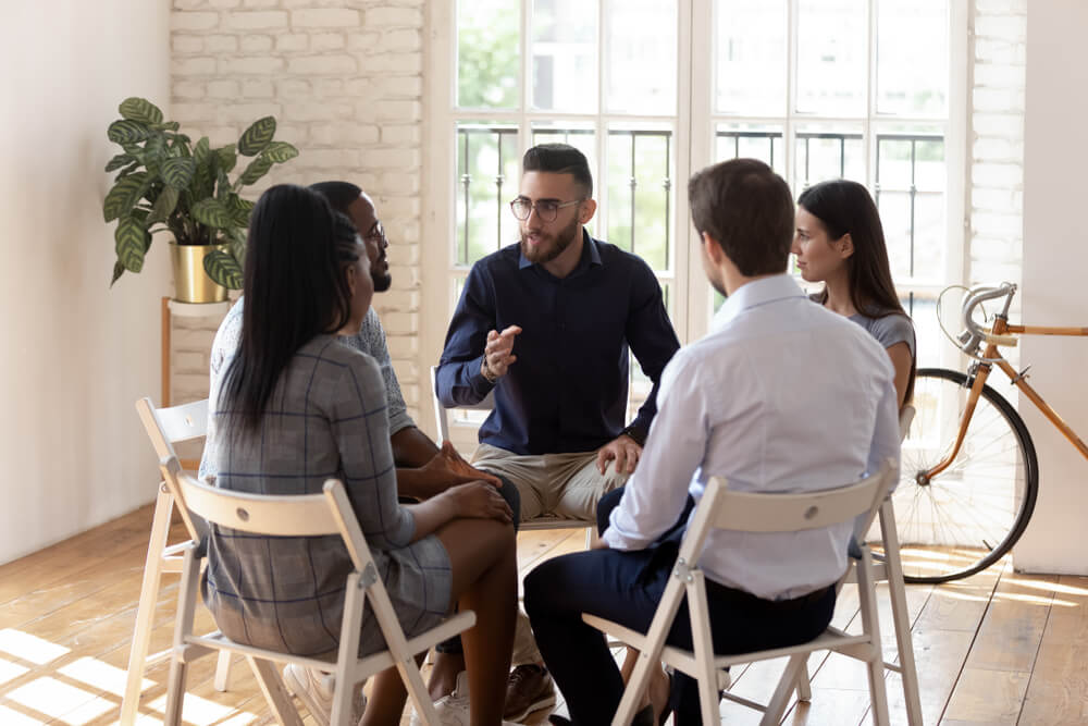 Luxury Sober Living Los Angeles 2 Group of people having a conversation