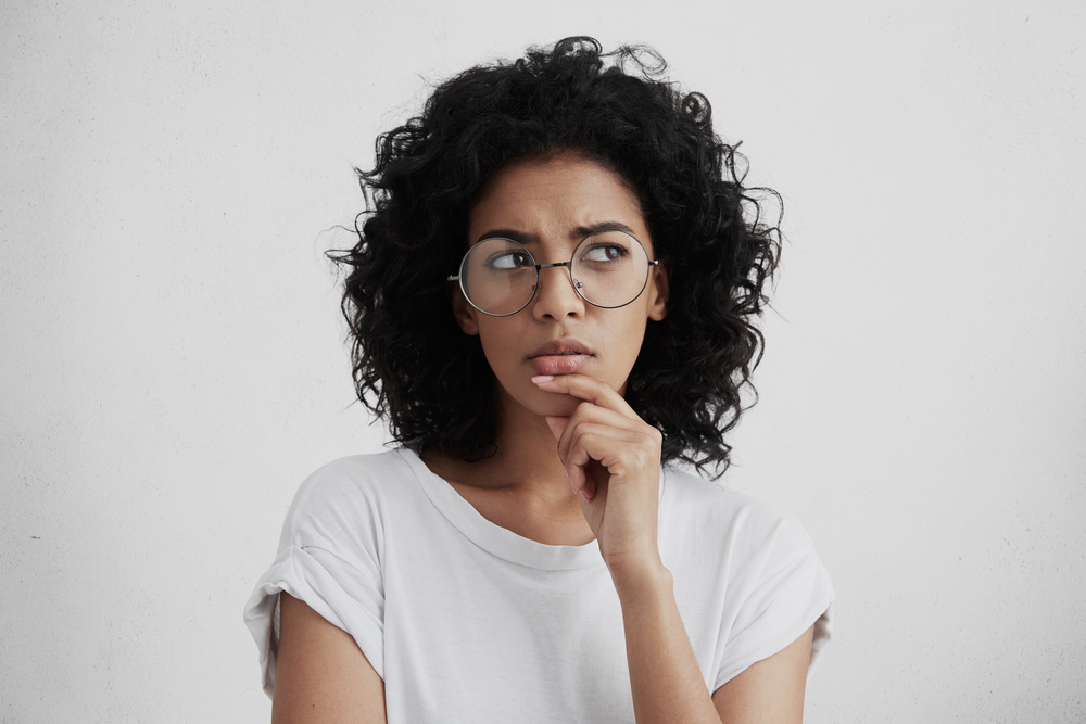 How Long Does Naltrexone Last? 1 Woman confused on Naltrexone drugs